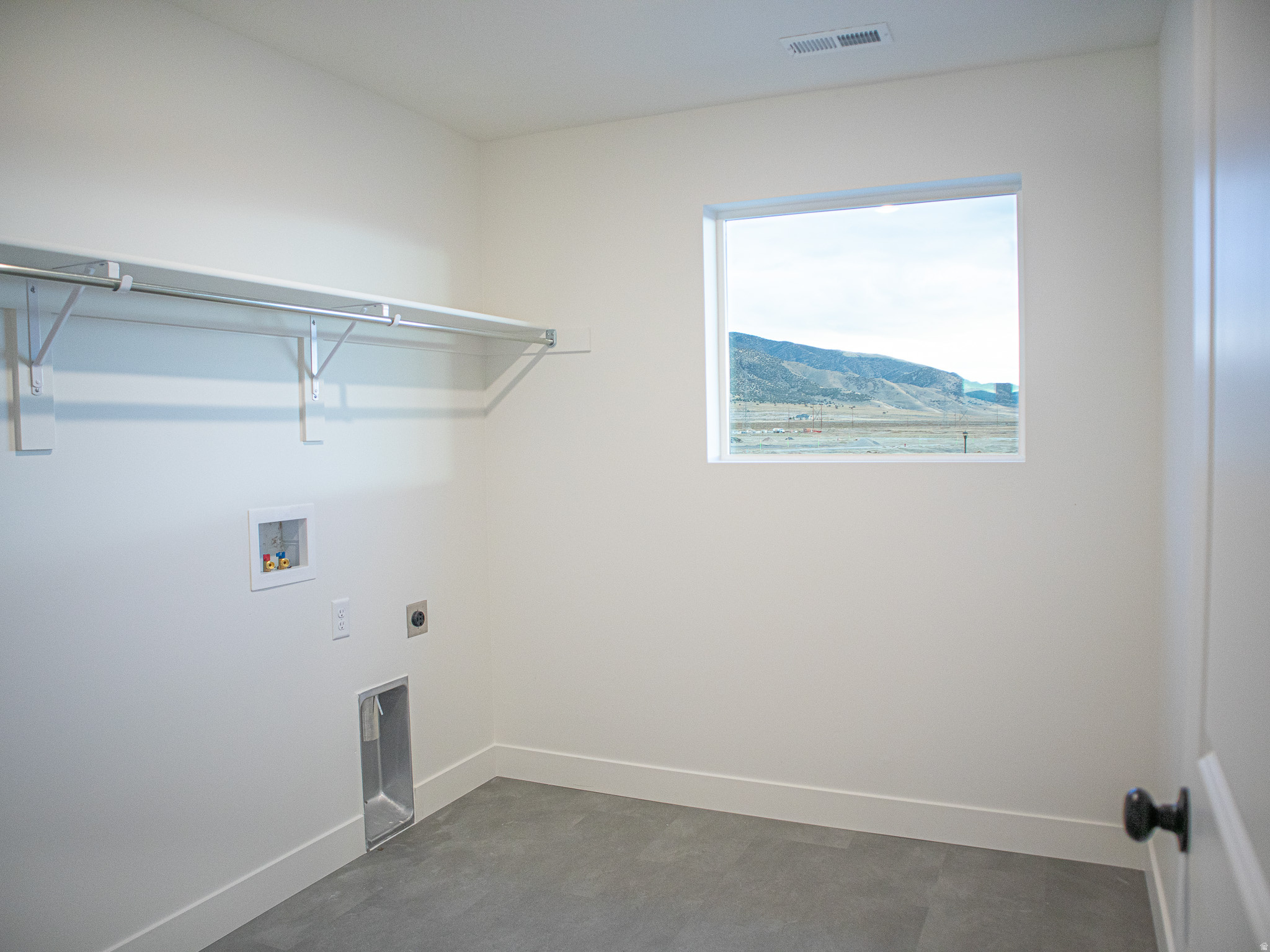 PARKWAY FIELDS SINGLES 2 - Residential