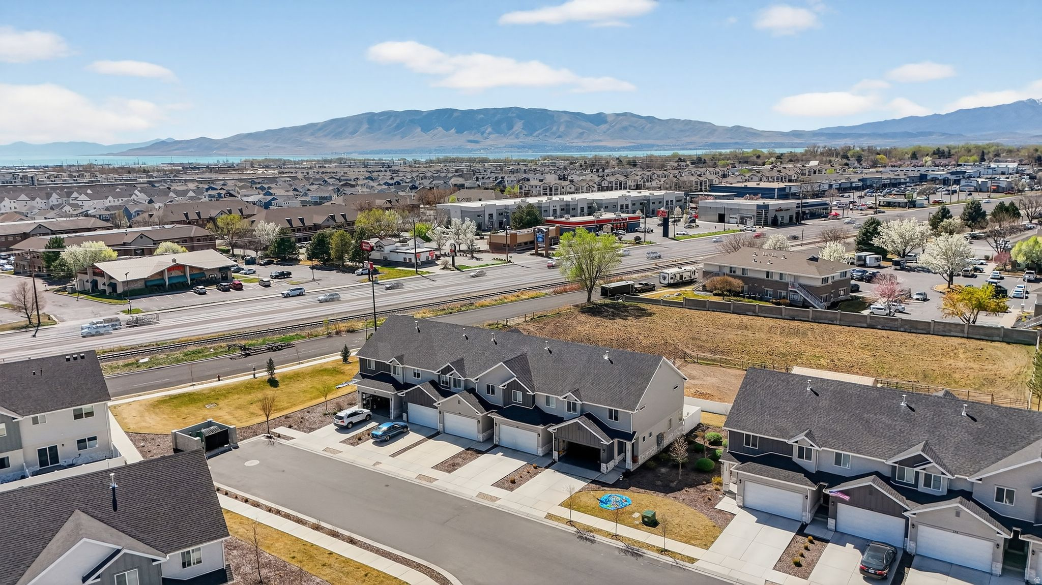 SPRINGLEAF TOWNHOMES - Residential