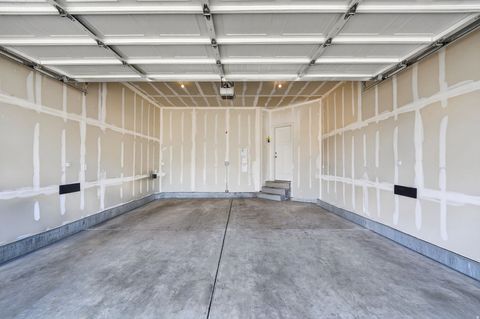 Tiny photo for 186 S 880 E, American Fork, UT 84003 (MLS # 2145997)