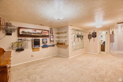 Tiny photo for 2208 N 825 E, Lehi, UT 84043 (MLS # 2101524)