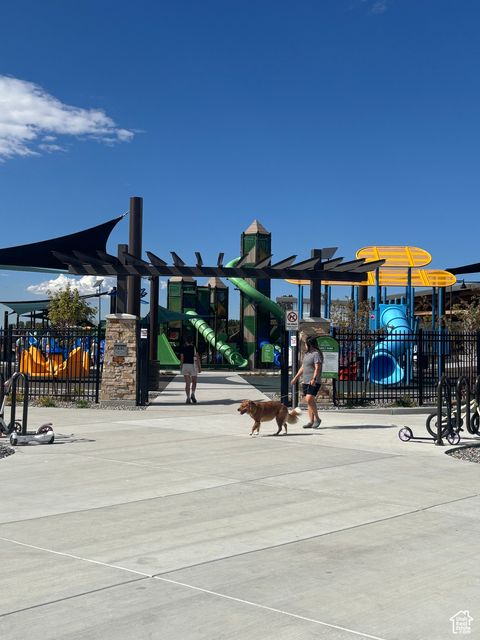 Tiny photo for 2208 N 825 E, Lehi, UT 84043 (MLS # 2101524)