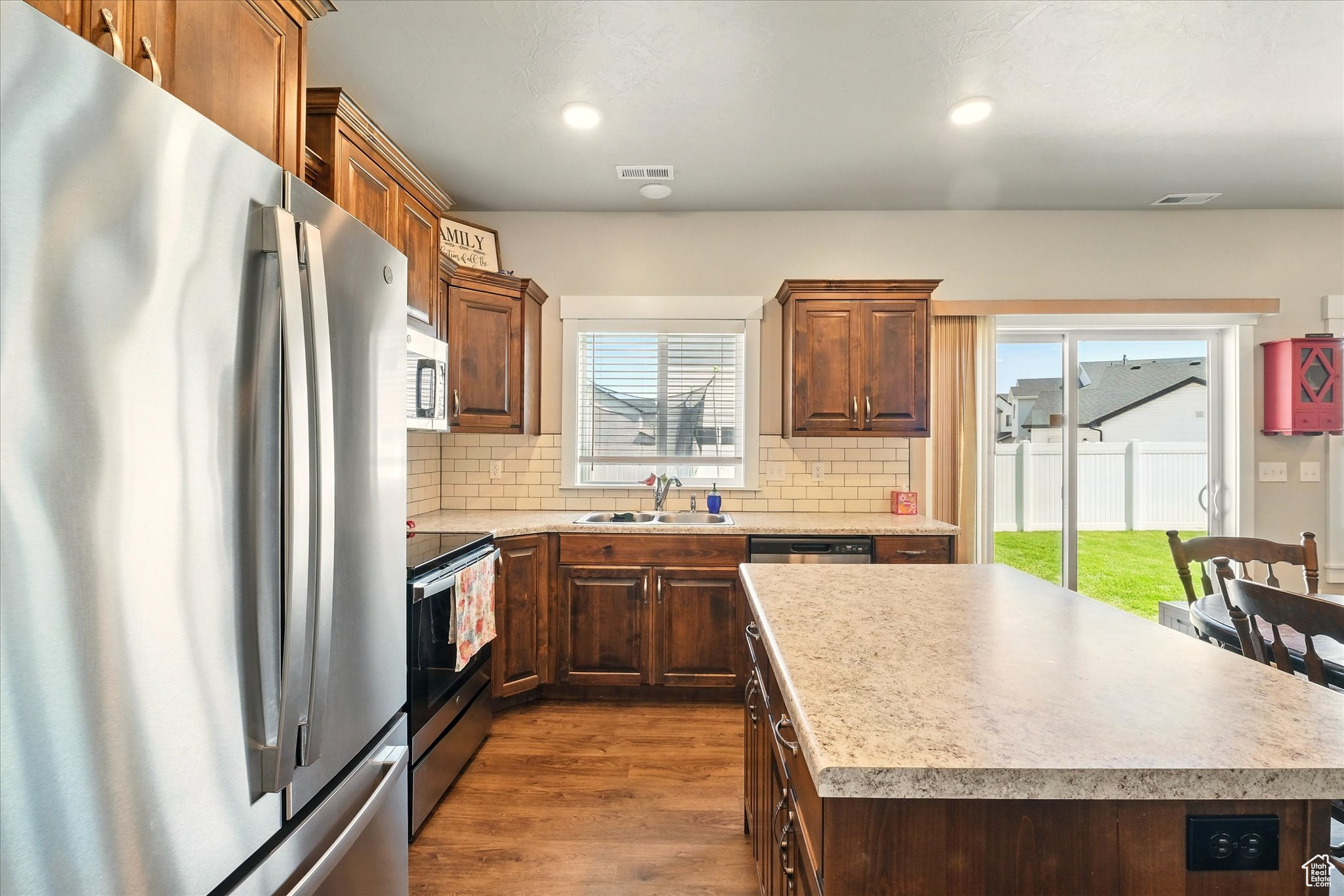 MEADOWBROOK SUBDIVISION PHASE 1 - Residential