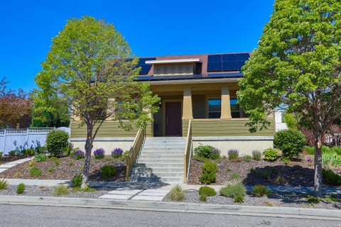 Photo of 10398 S MARTINGS DR, South Jordan, UT 84009 (MLS # 2183693)