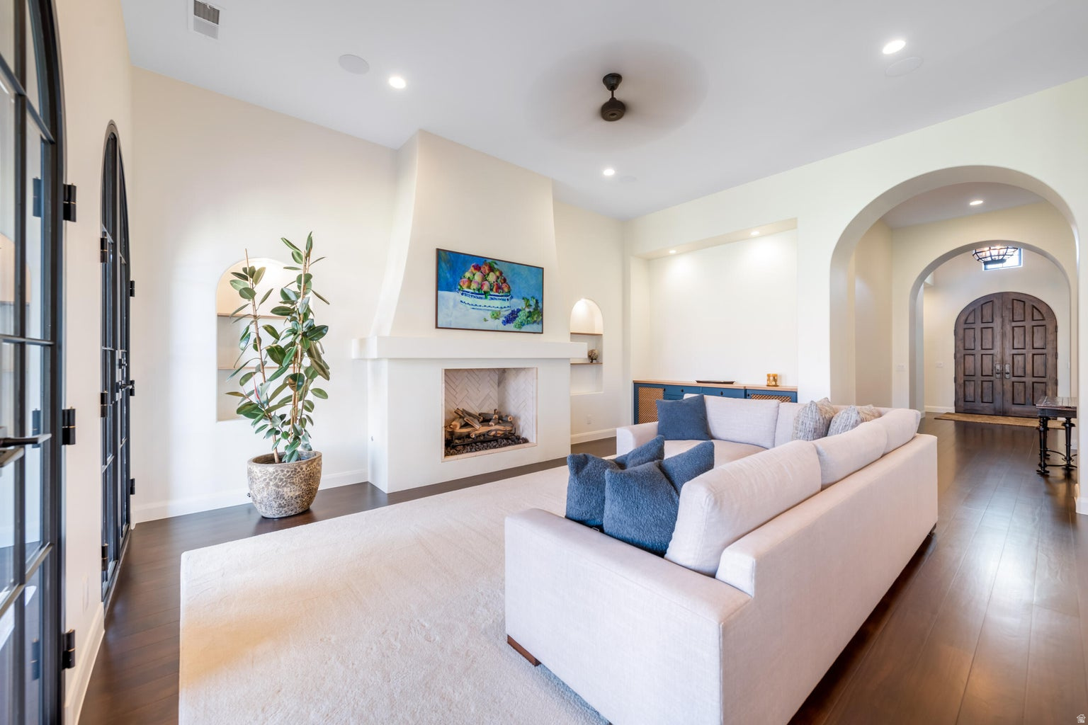 COVE AT SUNBROOK - Residential