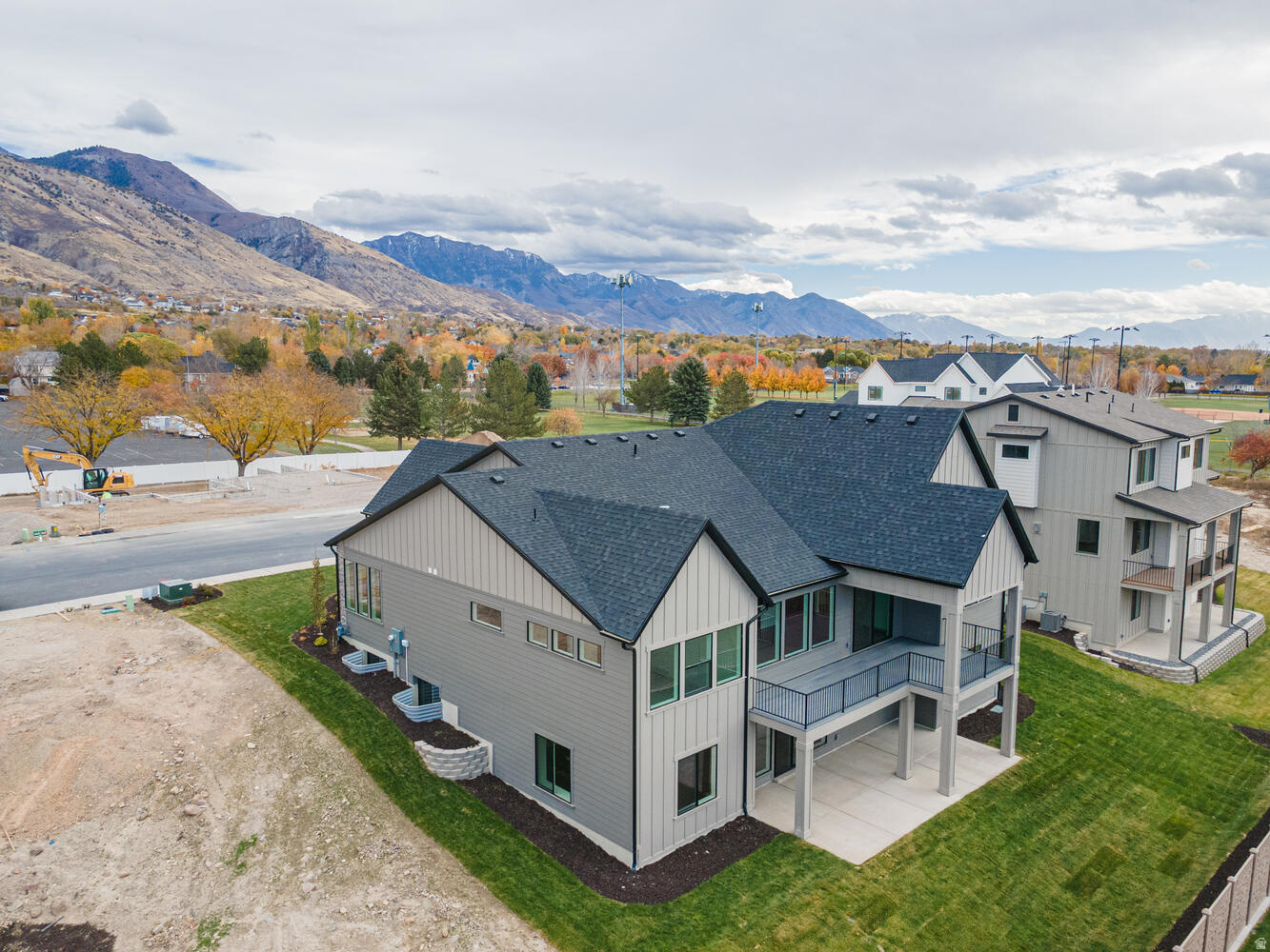 SIENA HEIGHTS - Residential