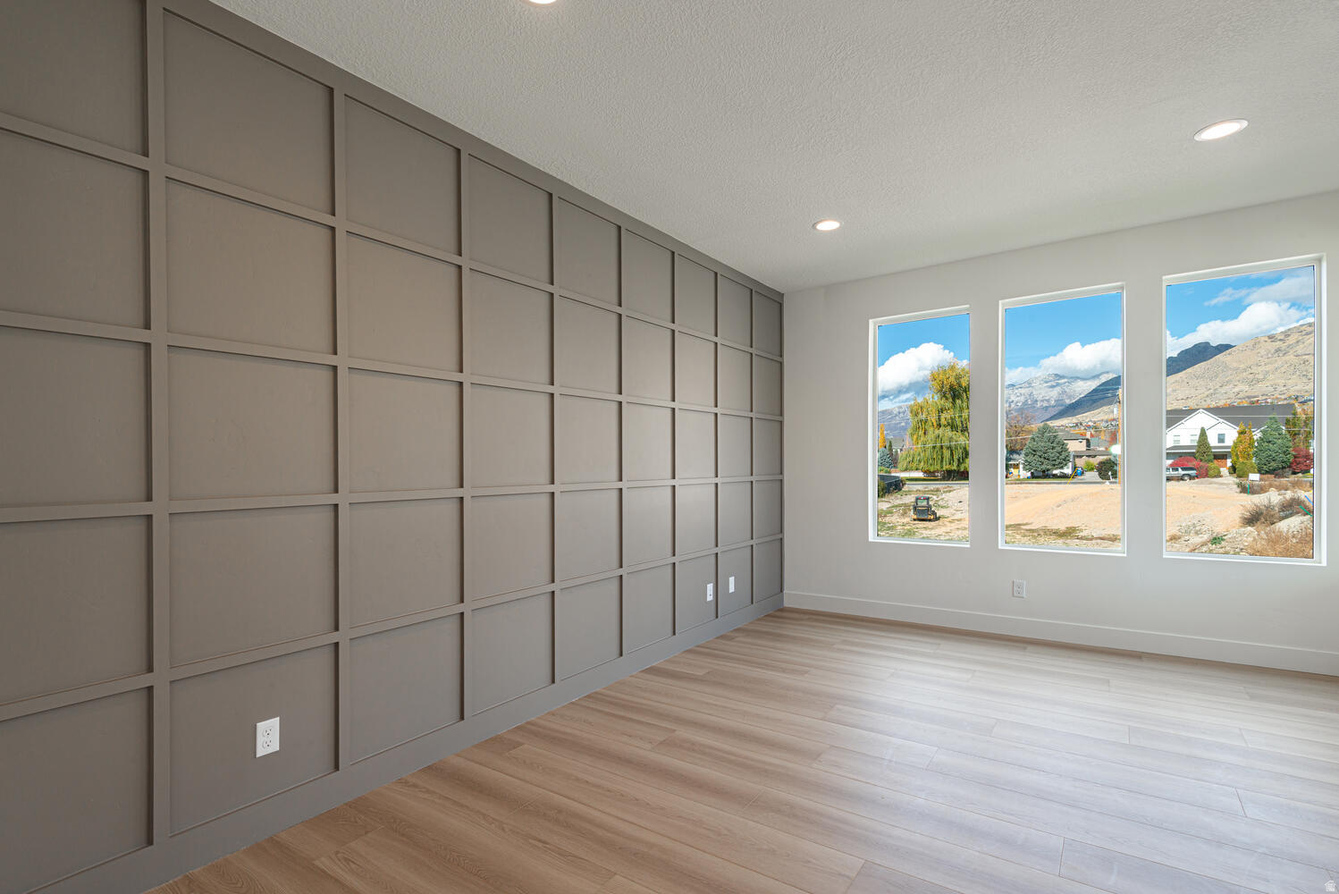 SIENA HEIGHTS - Residential