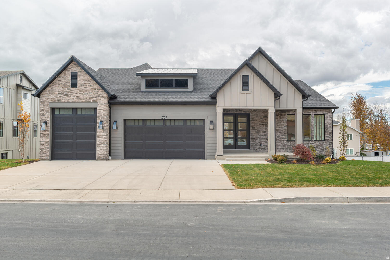 SIENA HEIGHTS - Residential