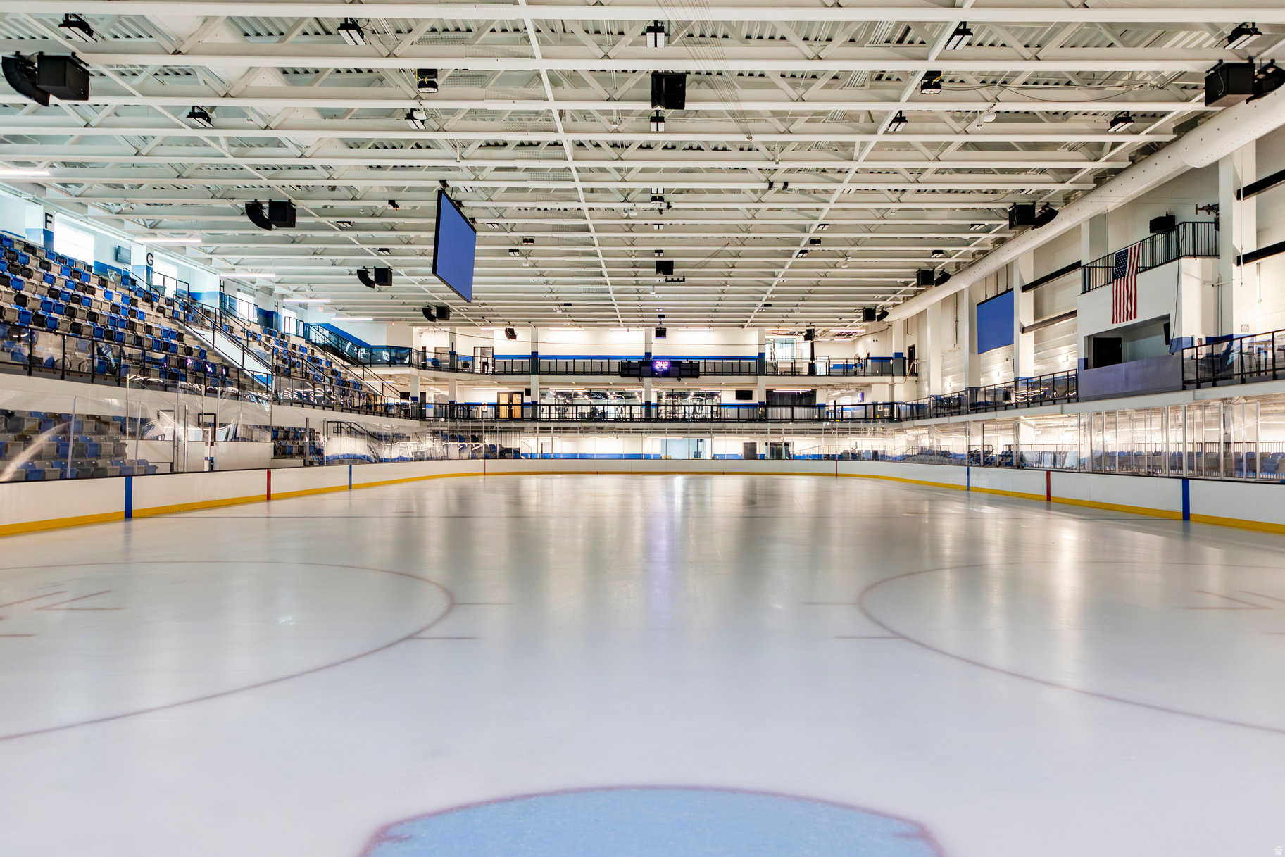 BLACK ROCK LUXURY CONDOS - Residential