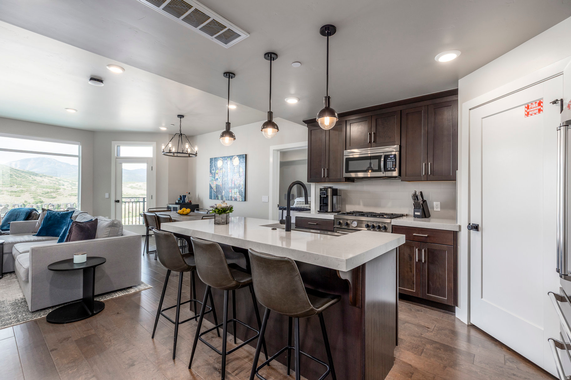 BLACK ROCK LUXURY CONDOS - Residential