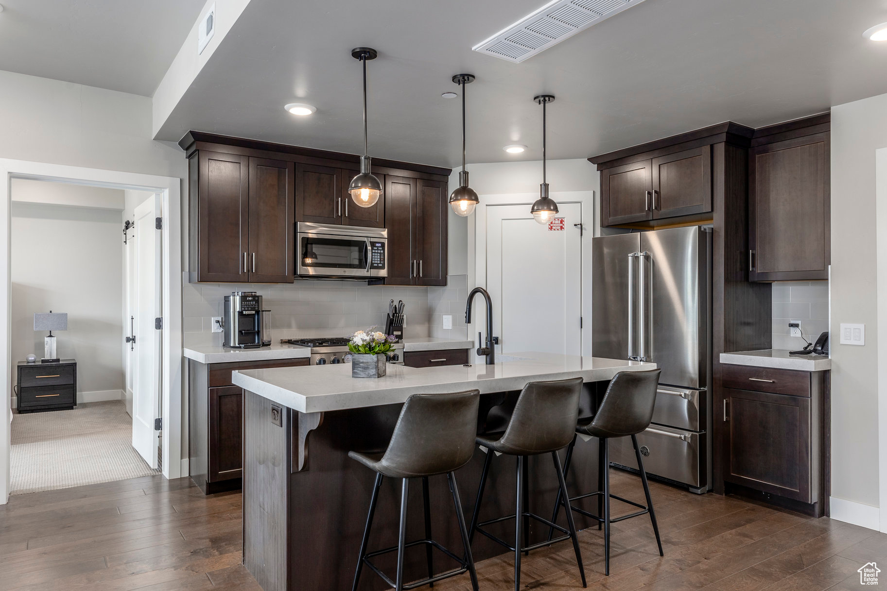 BLACK ROCK LUXURY CONDOS - Residential