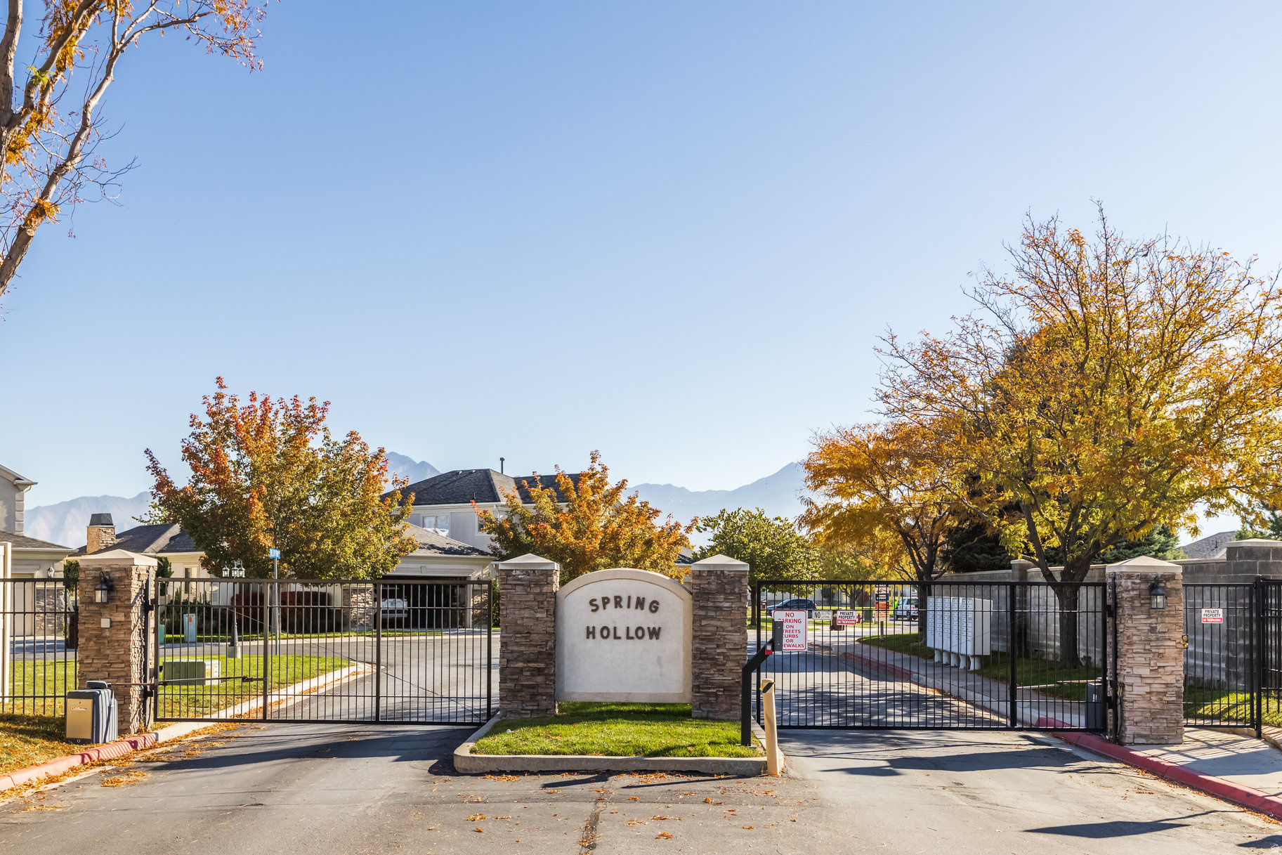 SPRING HOLLOW AT BATEMAN FARM - Residential