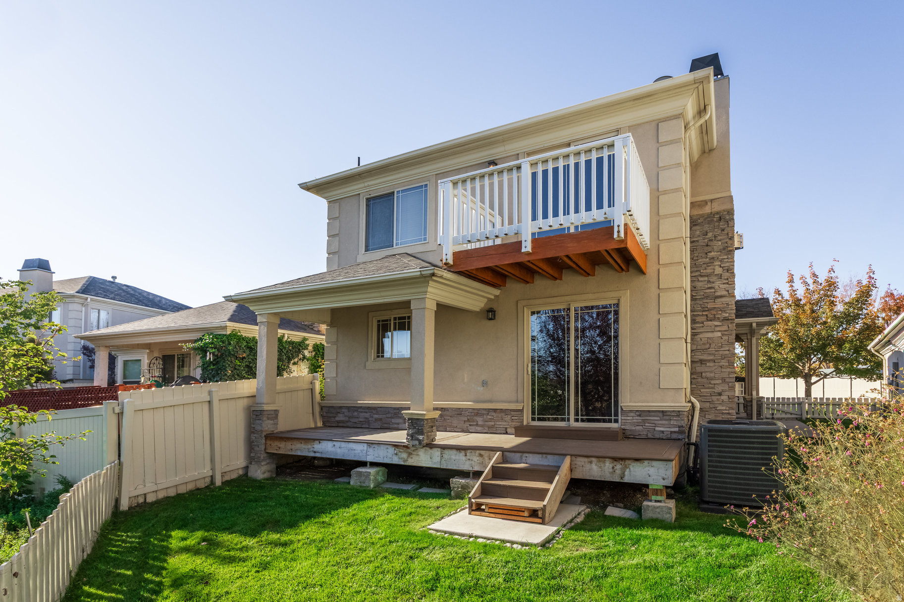 SPRING HOLLOW AT BATEMAN FARM - Residential