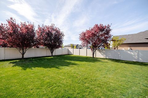 Tiny photo for 2692 W 2325 N, Farr West, UT 84404 (MLS # 2151960)