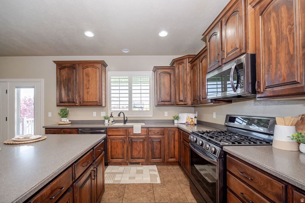 MIYA MEADOWS PHASE 4 - Residential