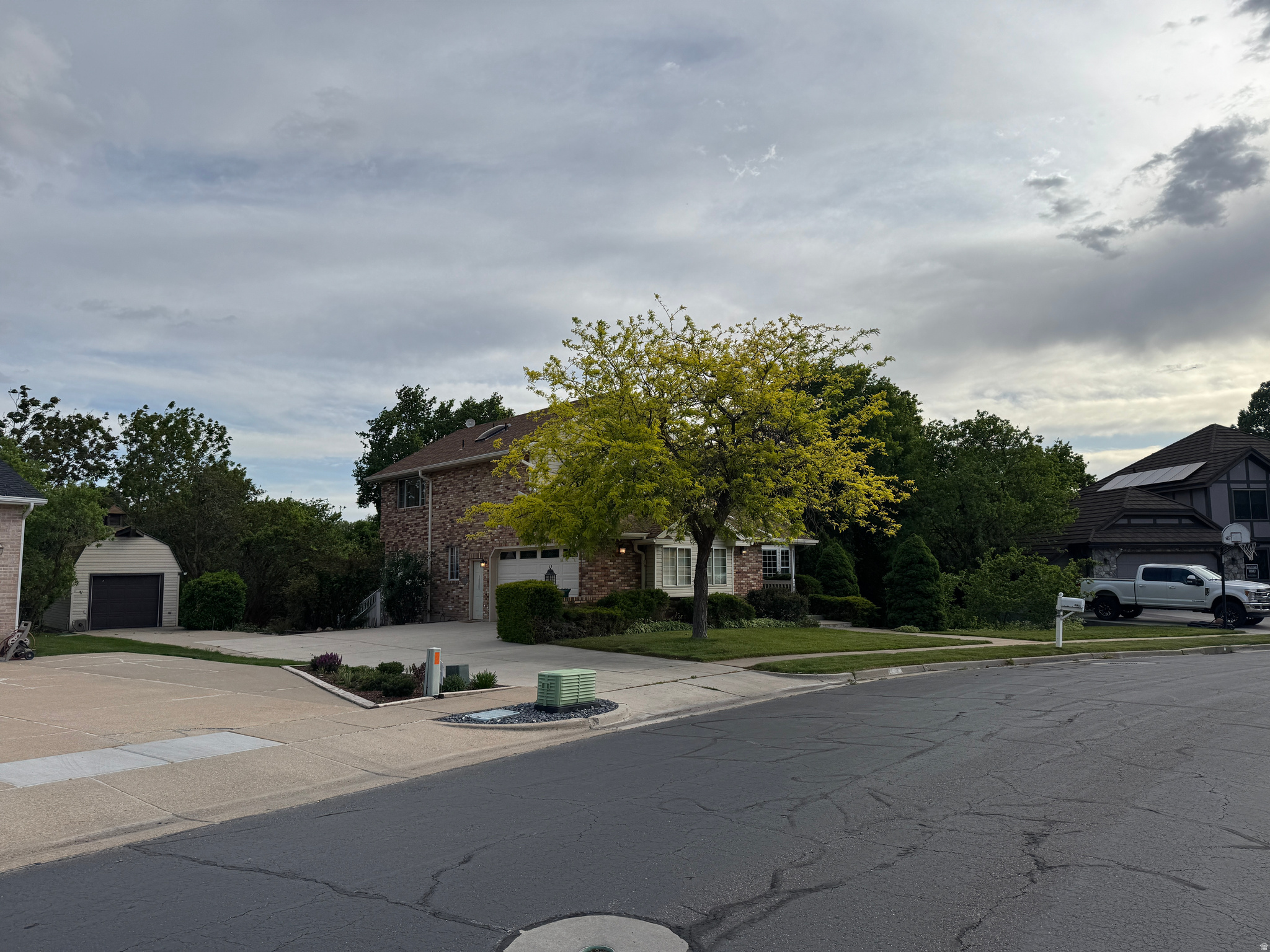 COTTONWOOD - Residential
