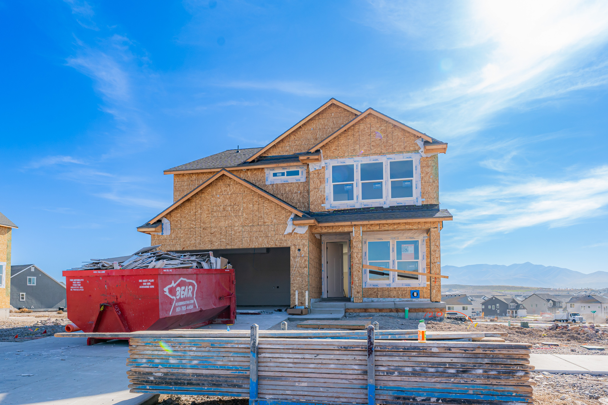 RIDGEHORNE - Residential