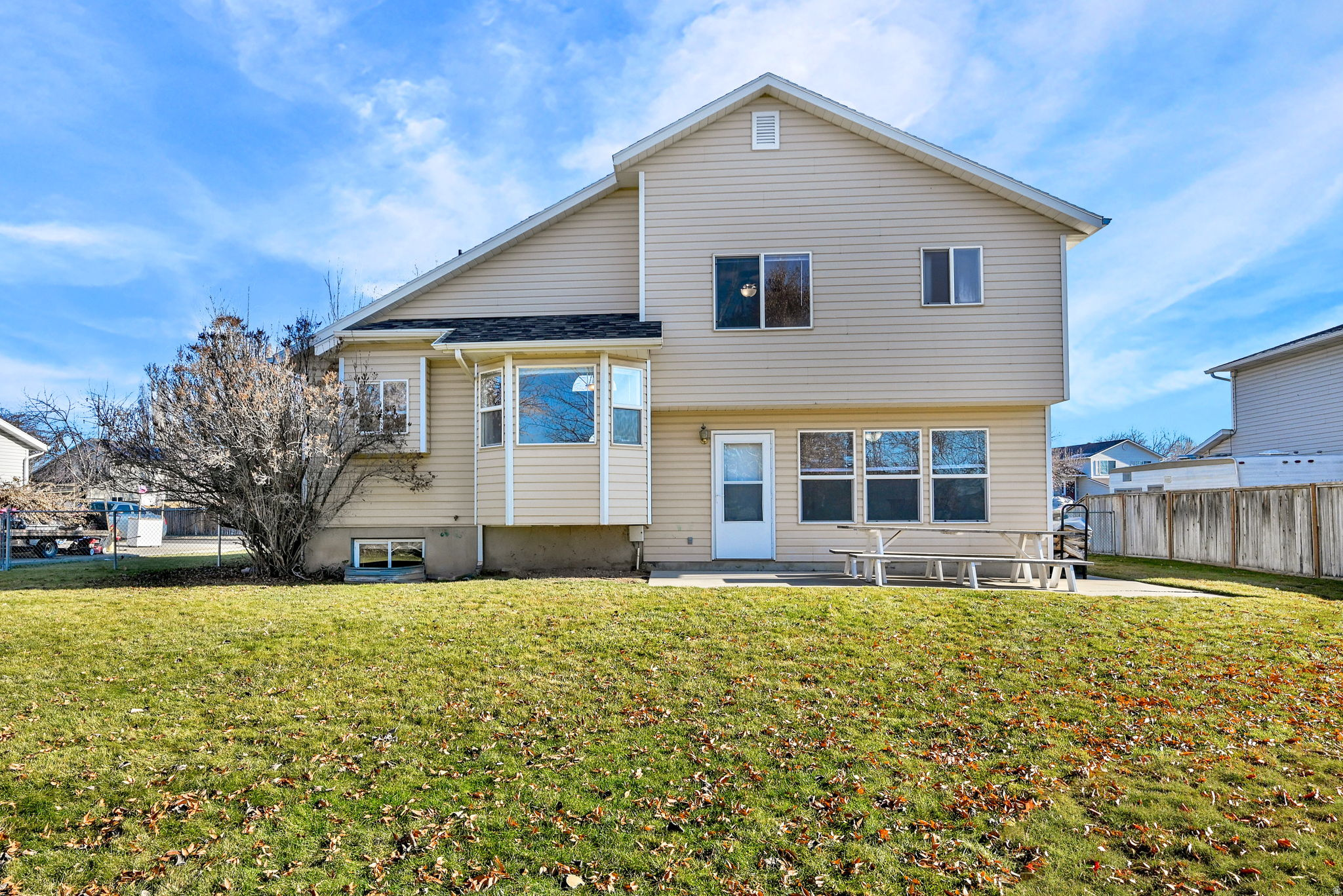 OAKCREST - Residential