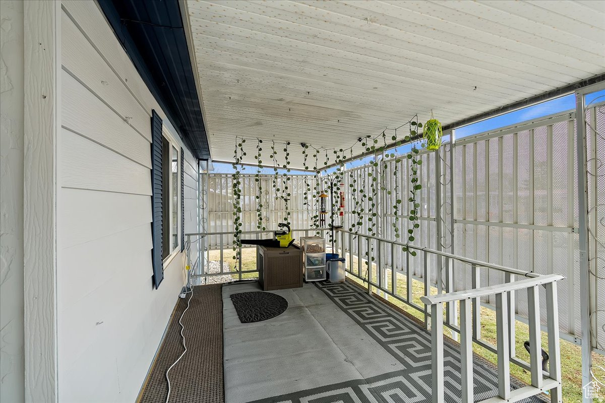 MONTE VISTA - Residential