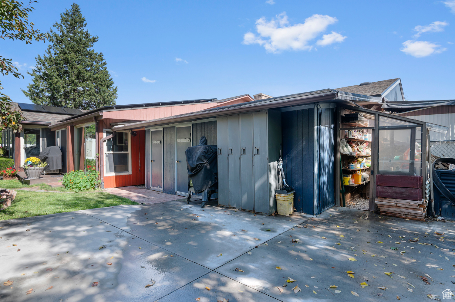 BLAKE HEIGHTS NO. 11 - Residential