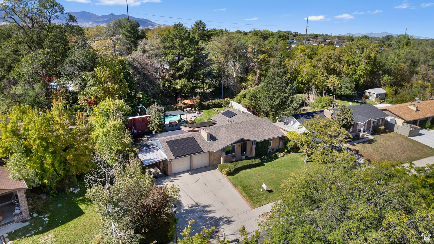 BLAKE HEIGHTS NO. 11 - Residential