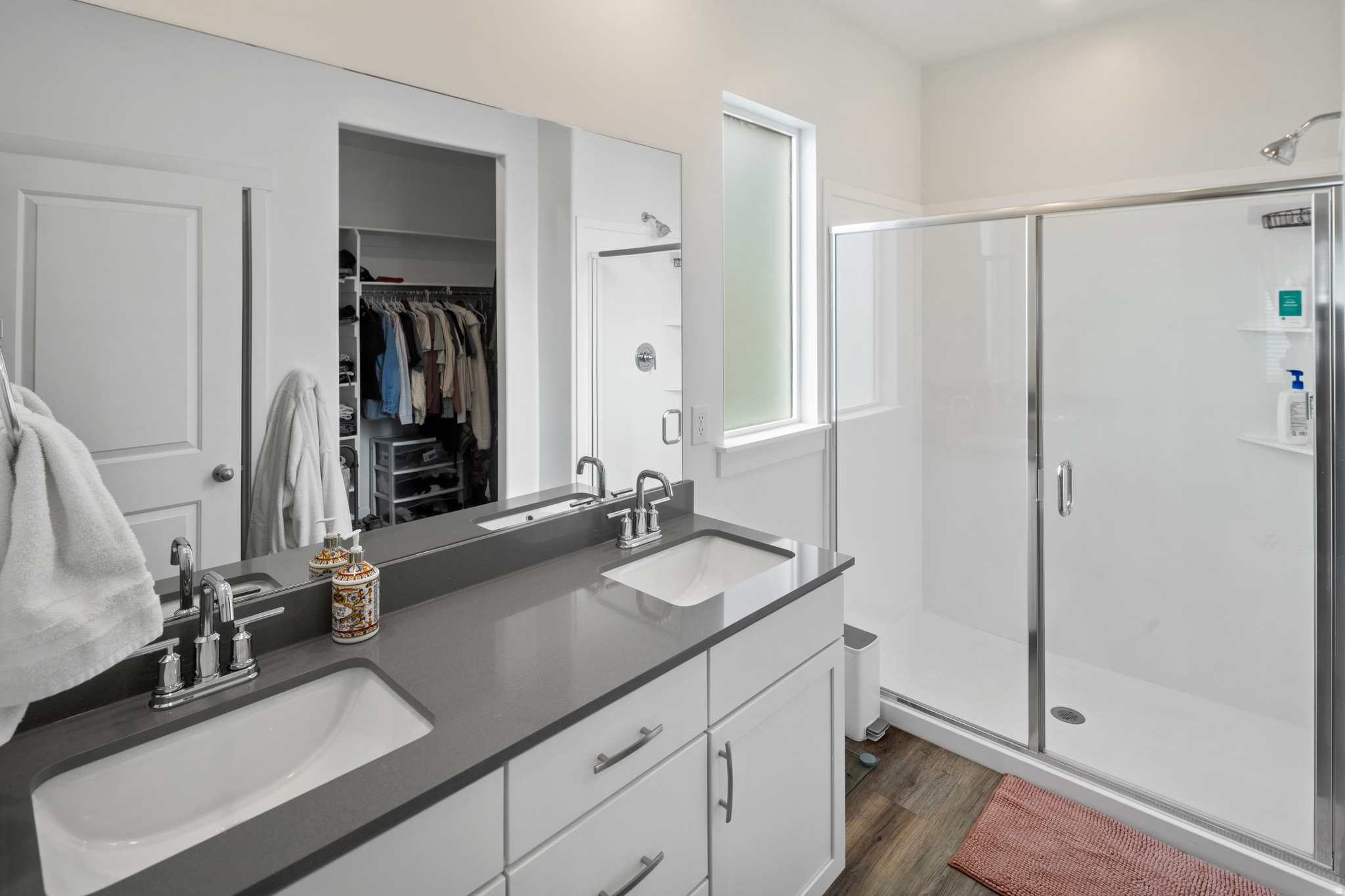 FOOTHILL VILLAGE - Residential