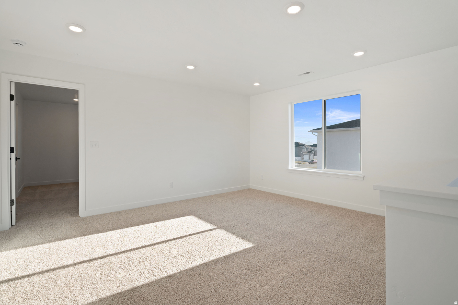 PONY EXPRESS ESTATES - Residential