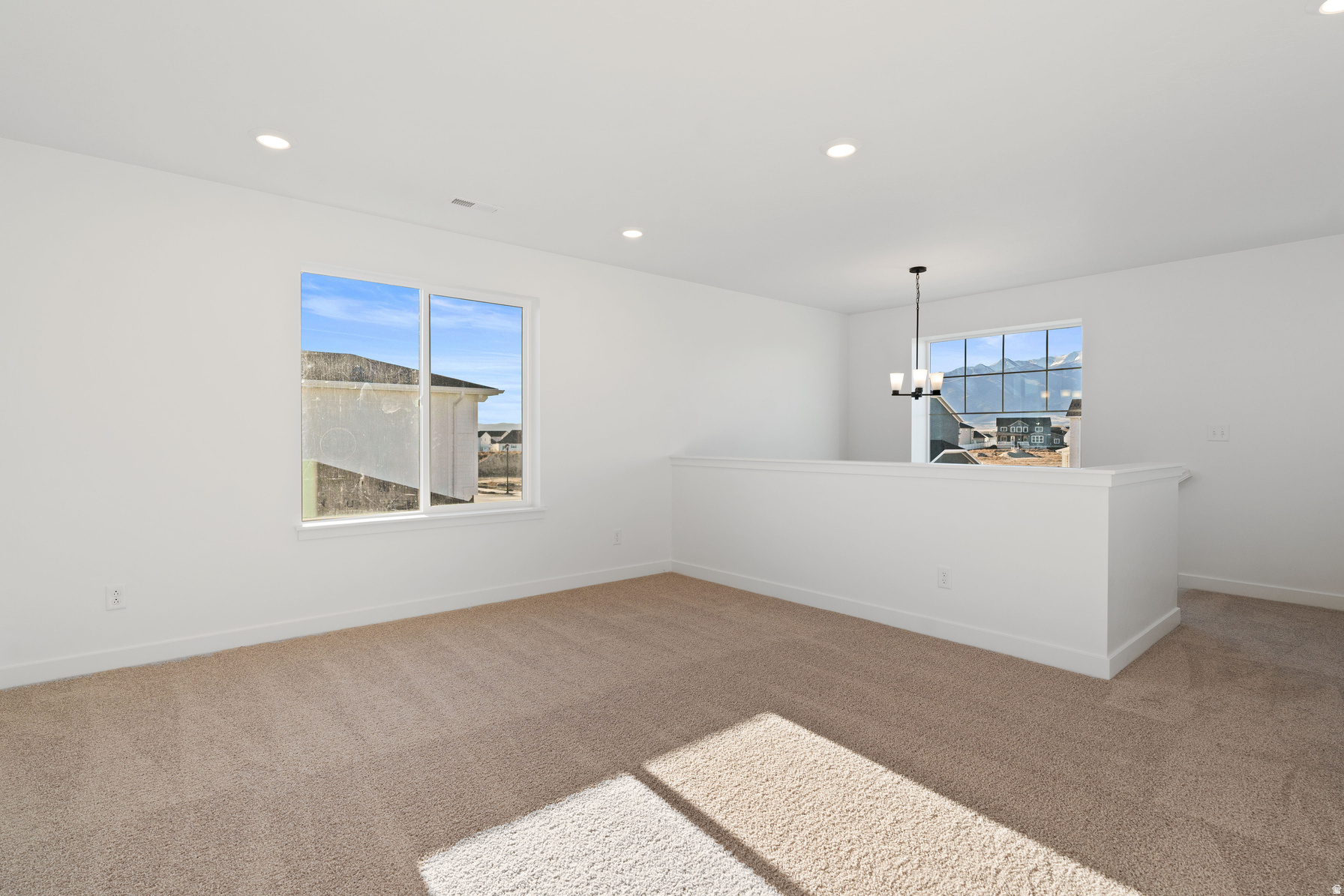 PONY EXPRESS ESTATES - Residential