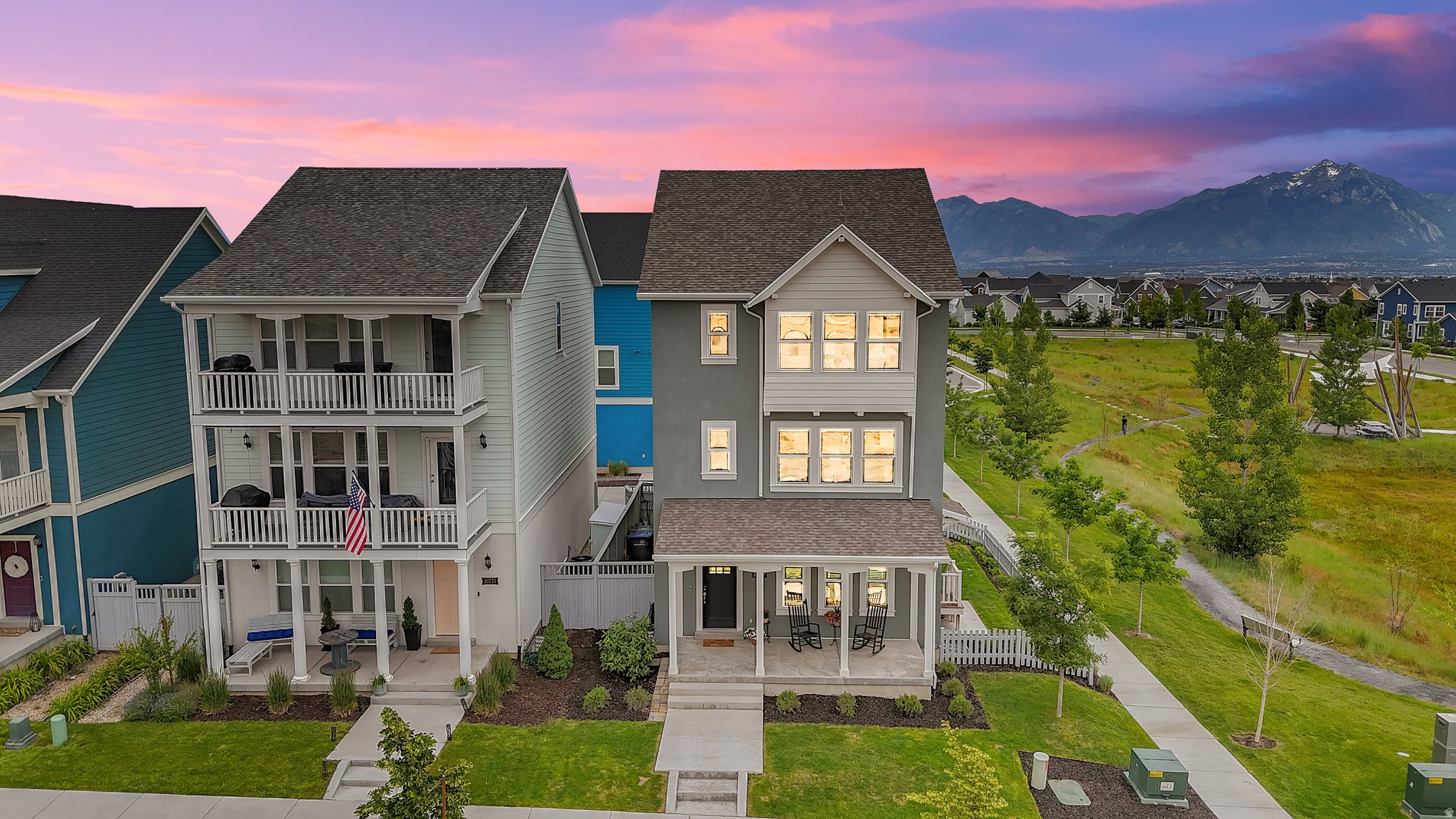 DAYBREAK - Residential