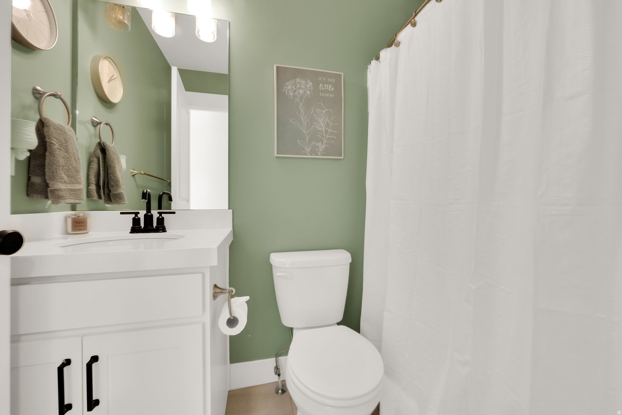 DAYBREAK - Residential