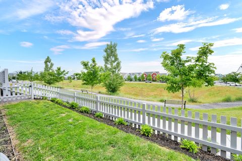 Tiny photo for 10777 S LAMOND DR W, South Jordan, UT 84009 (MLS # 2141455)