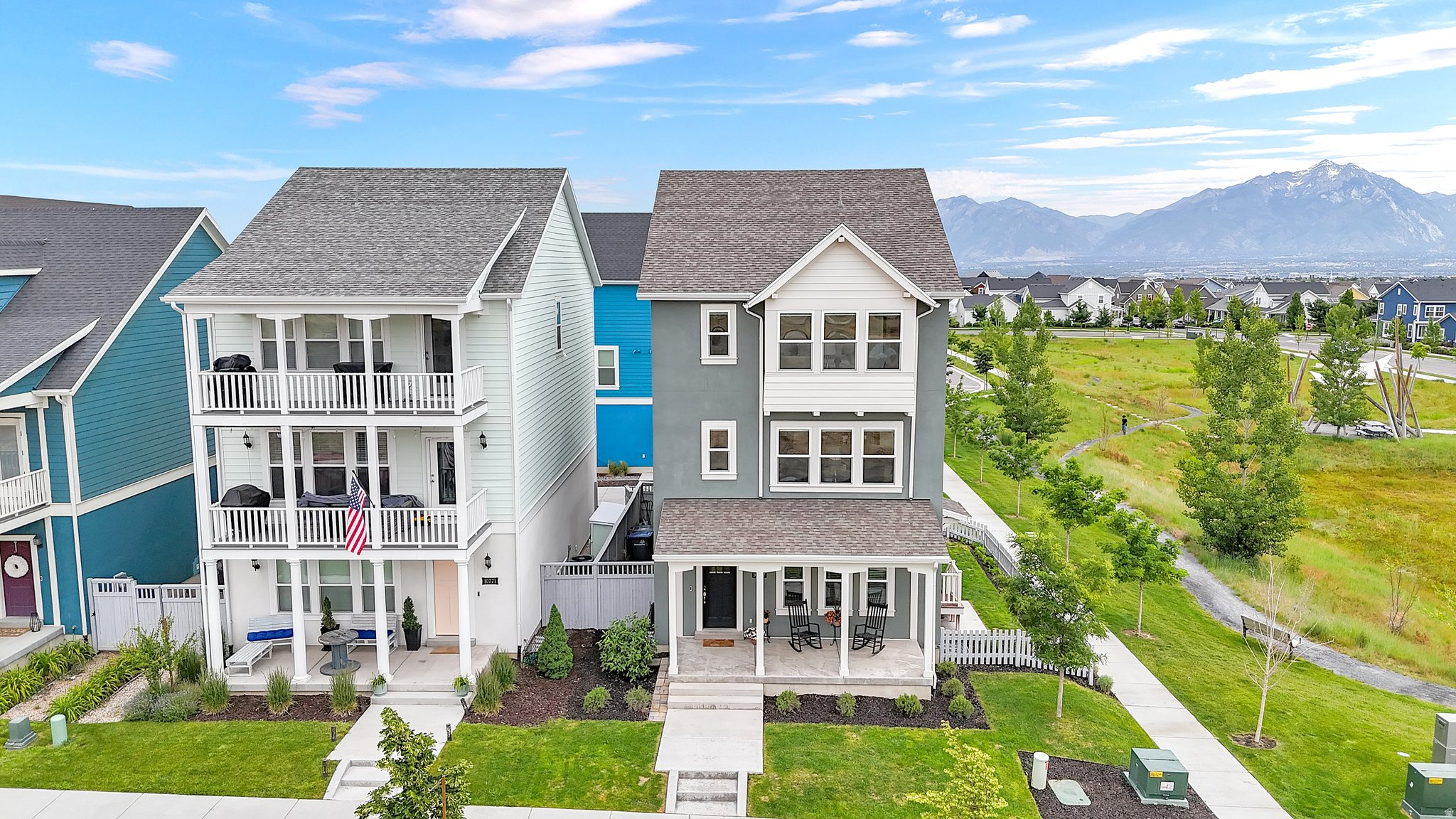 DAYBREAK - Residential