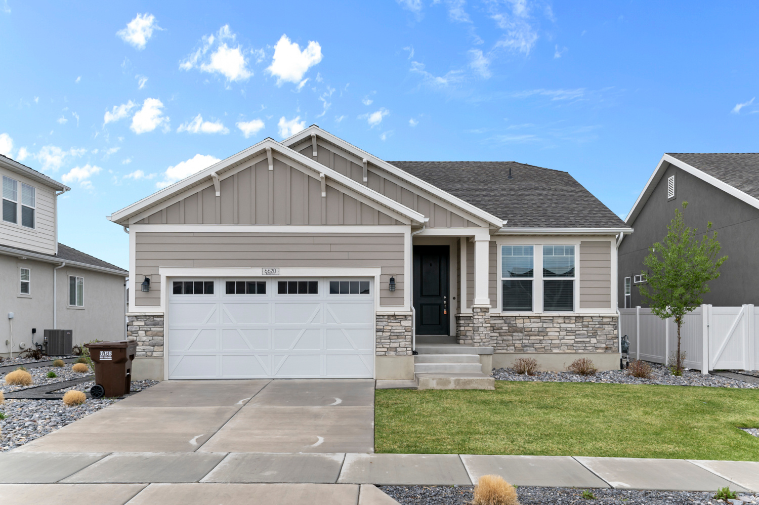 OVERLAND GARDENS D226R - Residential