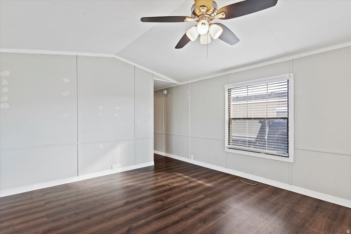 MORGAN MOBILE HOME COMMUNITY - Residential