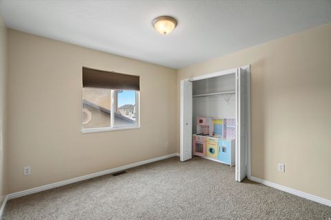 Tiny photo for 804 WILLOWBROOK LN, Pleasant View, UT 84404 (MLS # 2143947)
