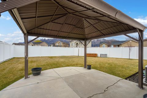 Tiny photo for 804 WILLOWBROOK LN, Pleasant View, UT 84404 (MLS # 2143947)