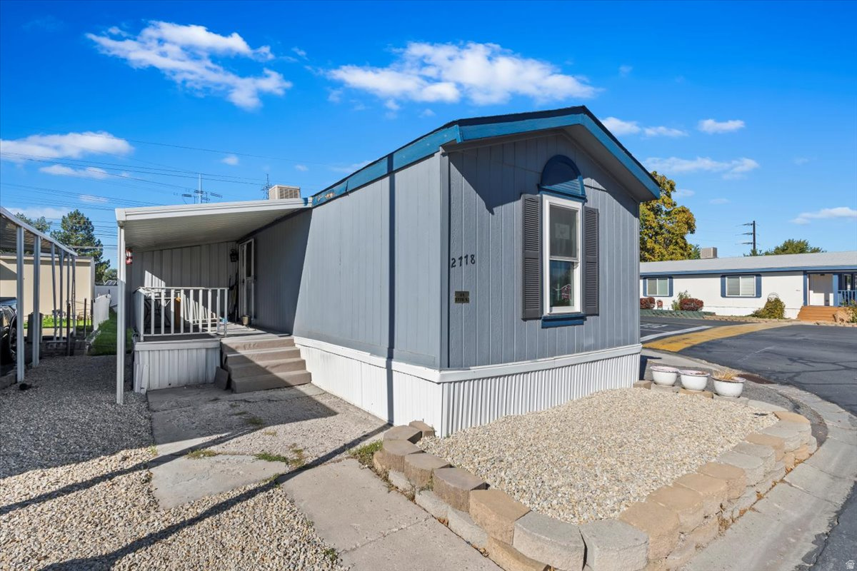 MOUNTAIN VIEW MOBILE HOME PARK - Residential