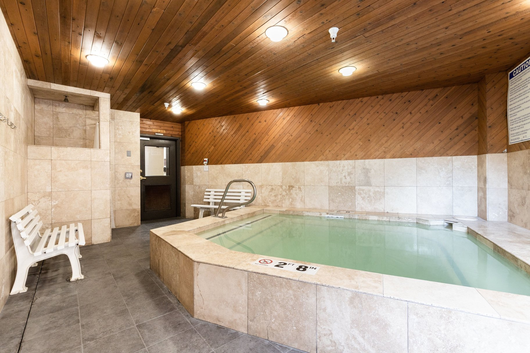 CARRIAGE HOUSE CONDOMINIUMS - Residential