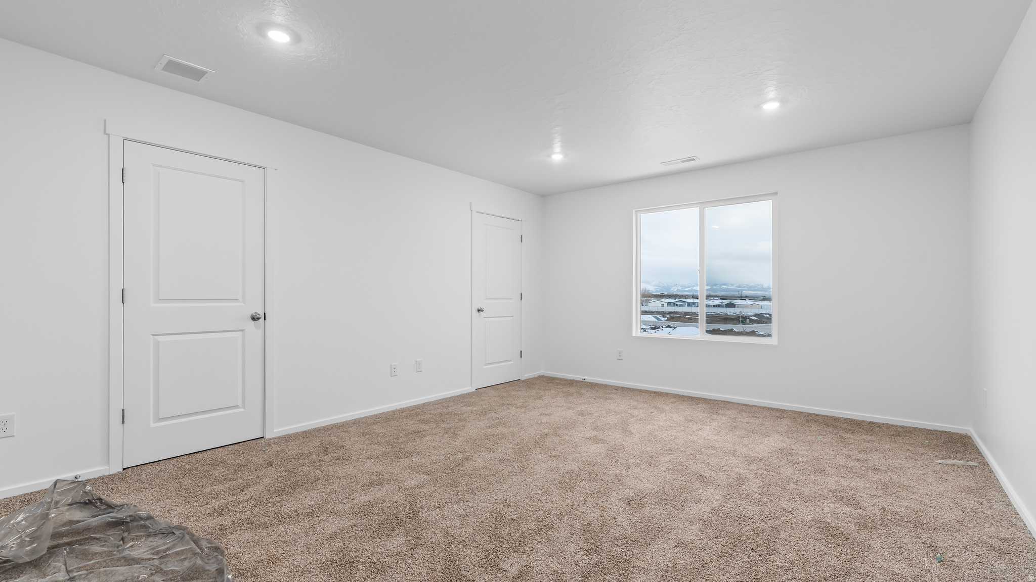 WESTERN ACRES - Residential