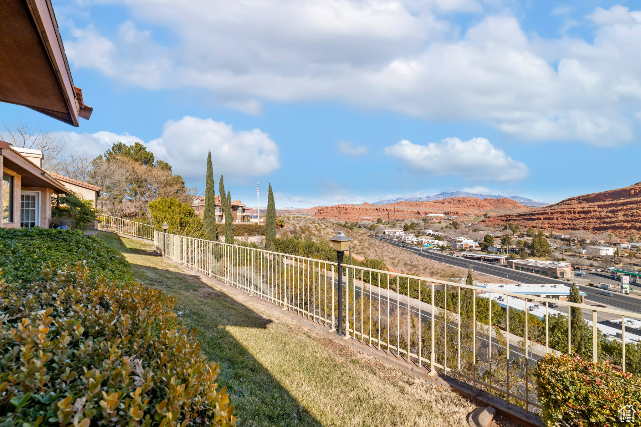 684 Ridge Rim Way, Saint George, Utah image 26