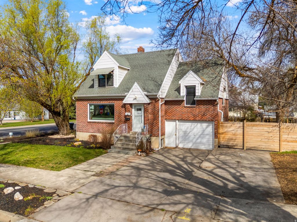 Photo of 105 E 600 N, Logan, UT 84321 (MLS # 2146559)