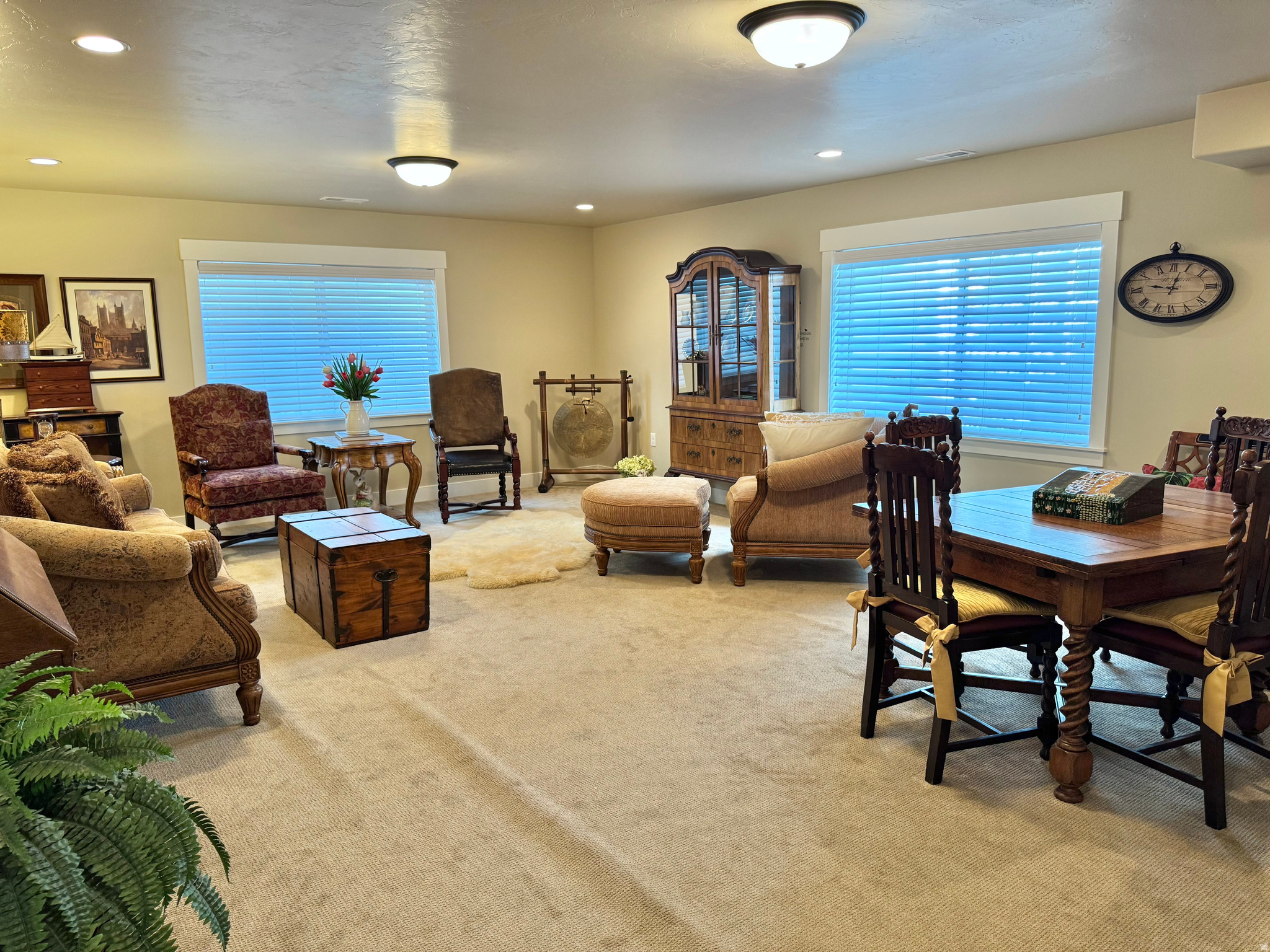 HERITAGE VILLAGE - Residential