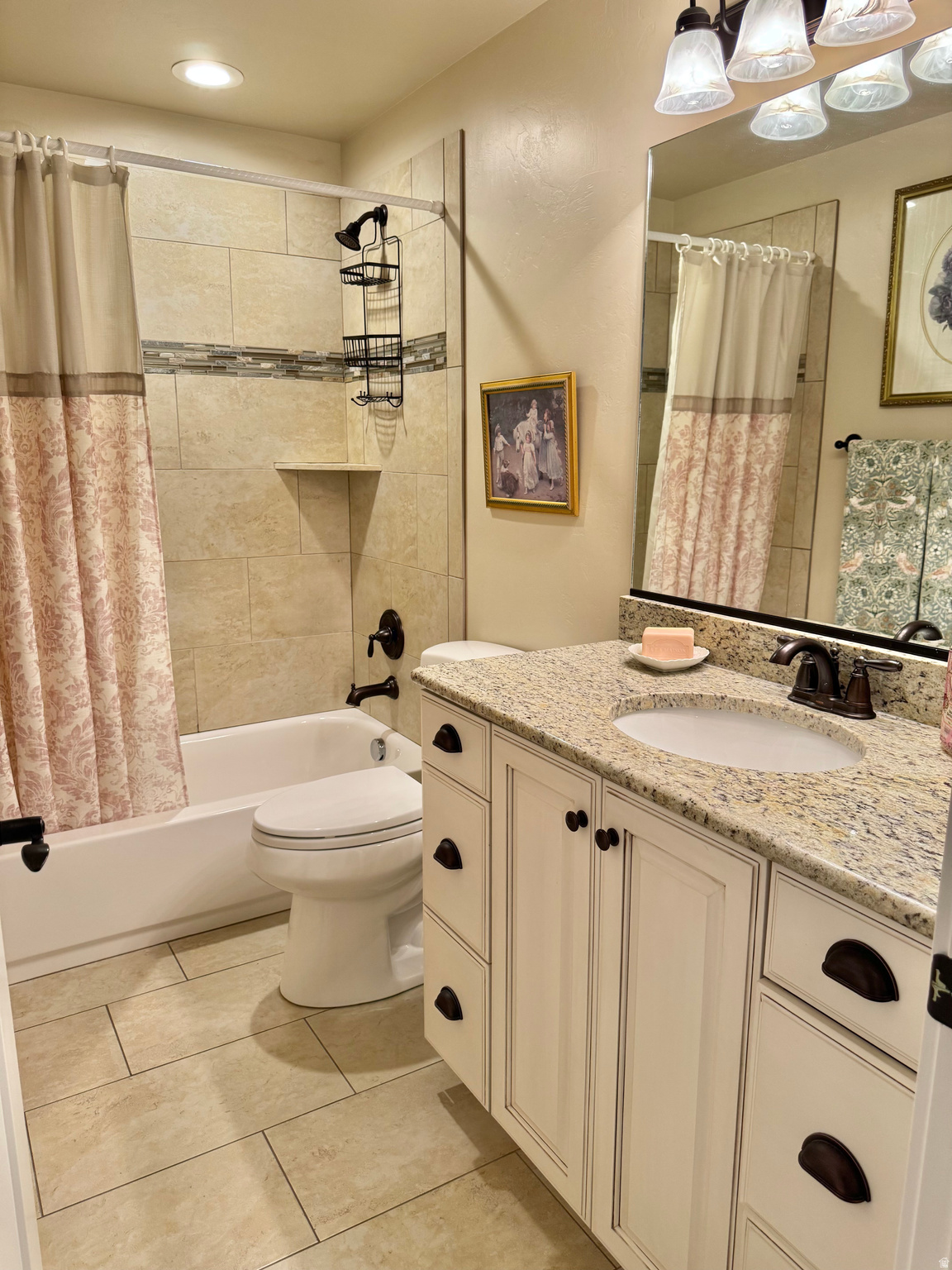 HERITAGE VILLAGE - Residential