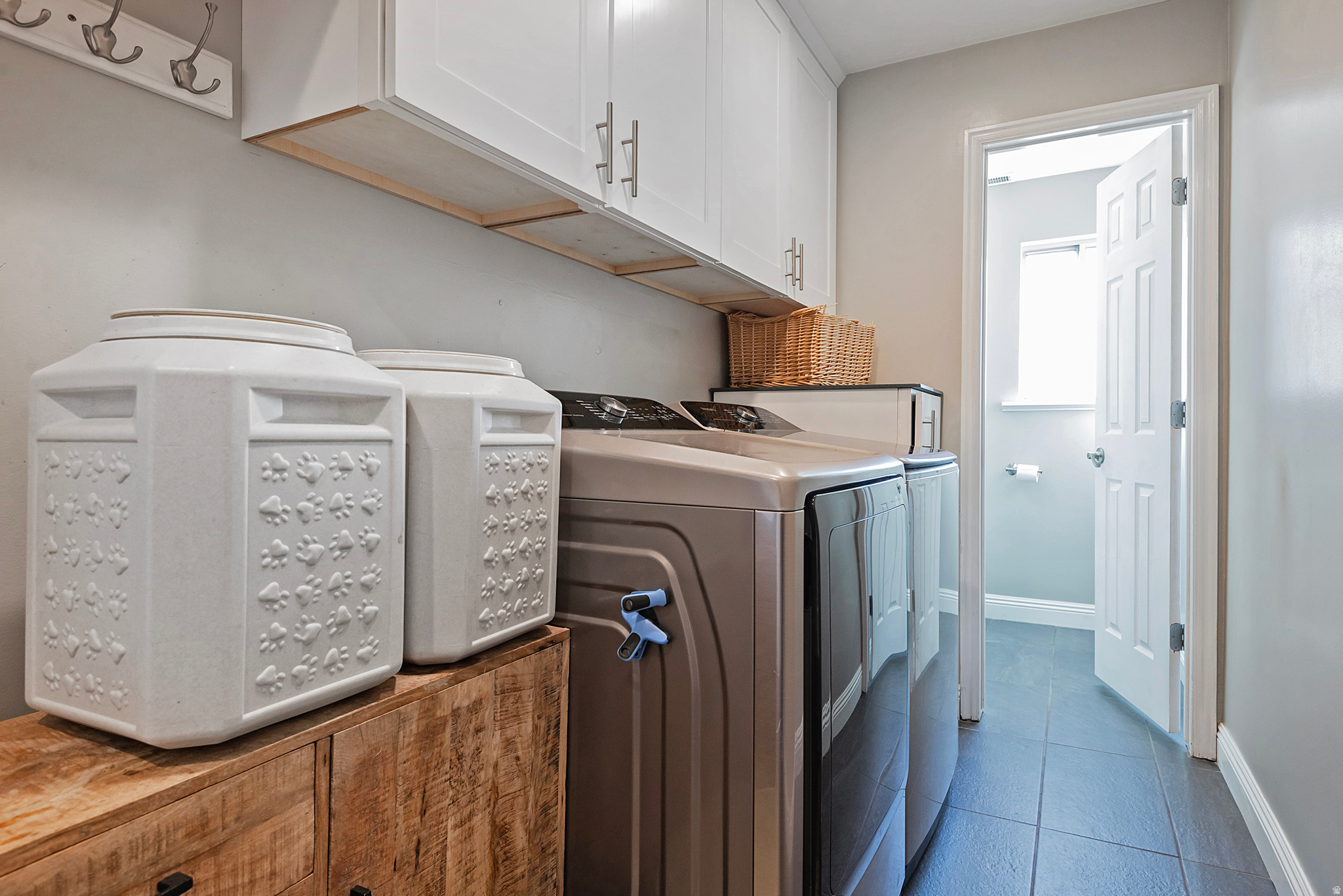 RIDGE POINT - Residential