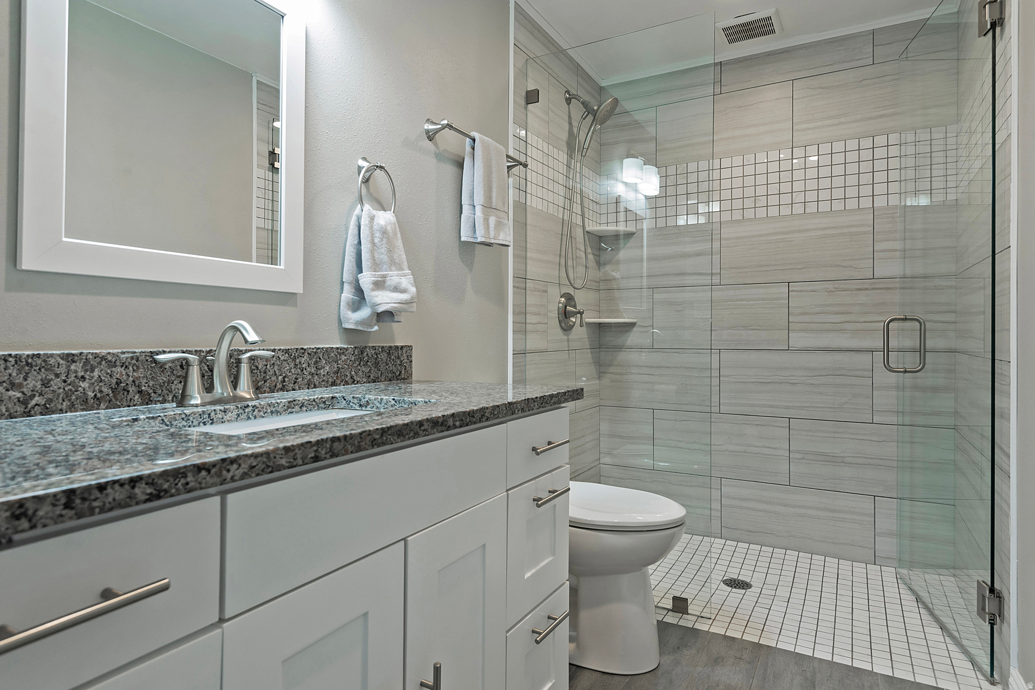 RIDGE POINT - Residential