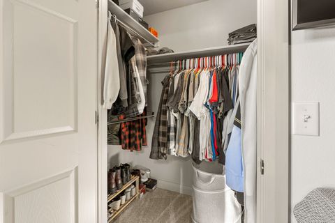 Tiny photo for 205 N 35 W, Hurricane, UT 84737 (MLS # 2136407)