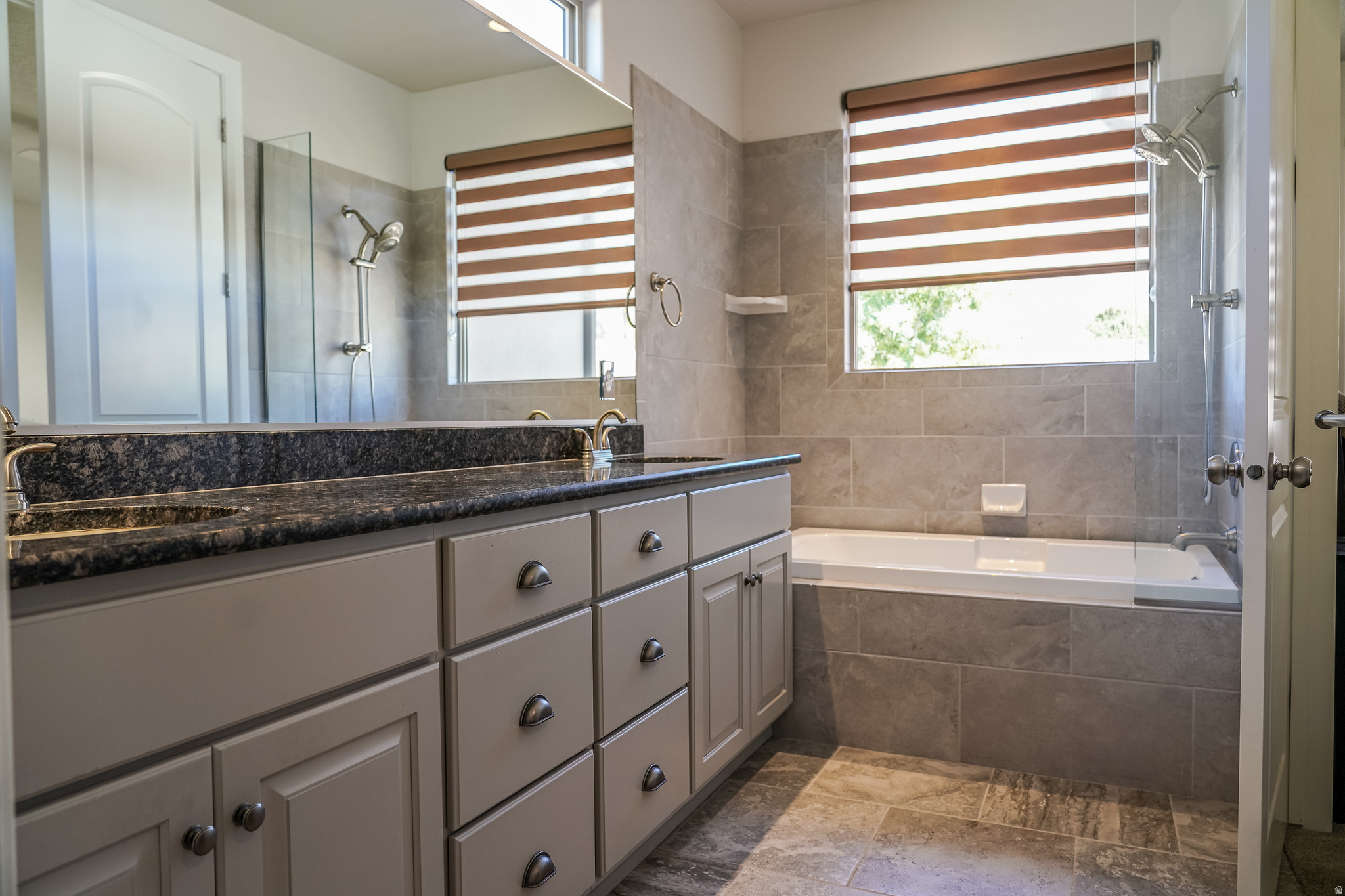 HIGHLAND PARK PH1 SUB AT THE CORAL - Residential