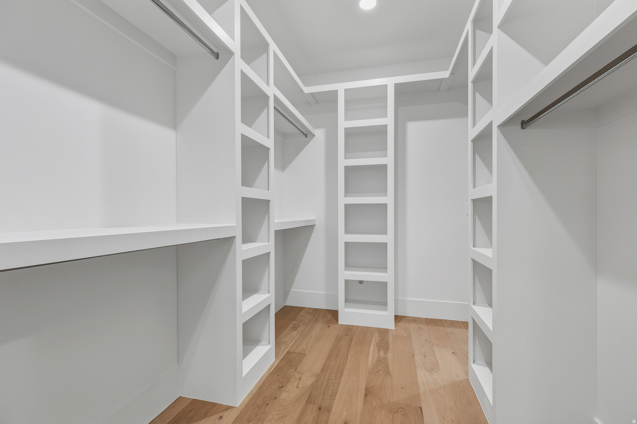 PAINTED SANDS - Residential