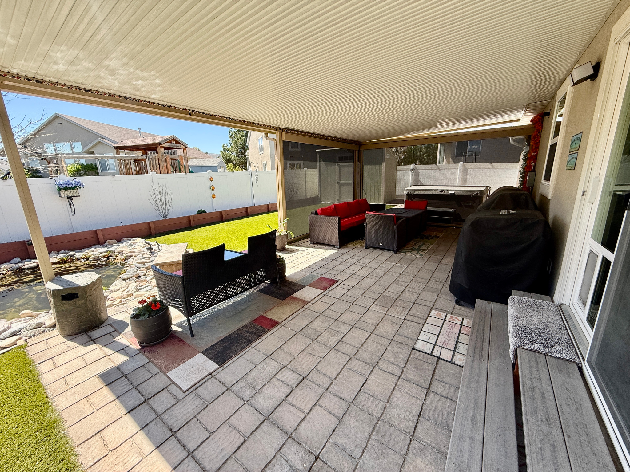 WESTERN - Residential