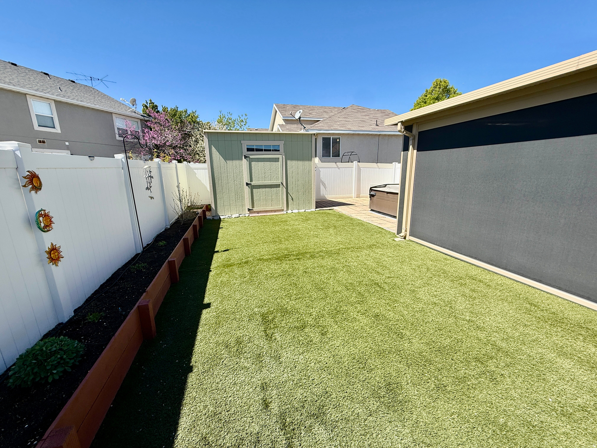 WESTERN - Residential