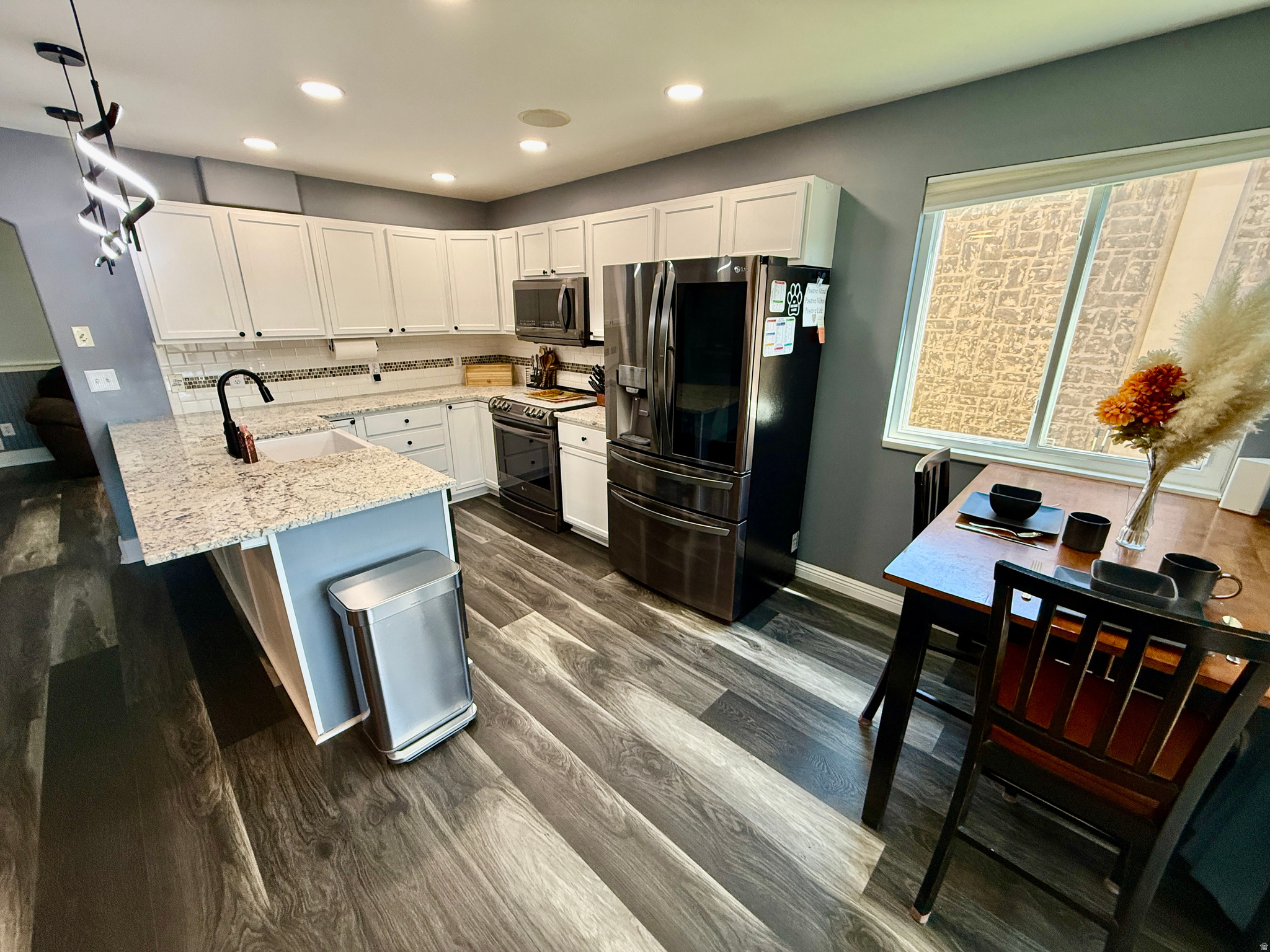 WESTERN - Residential